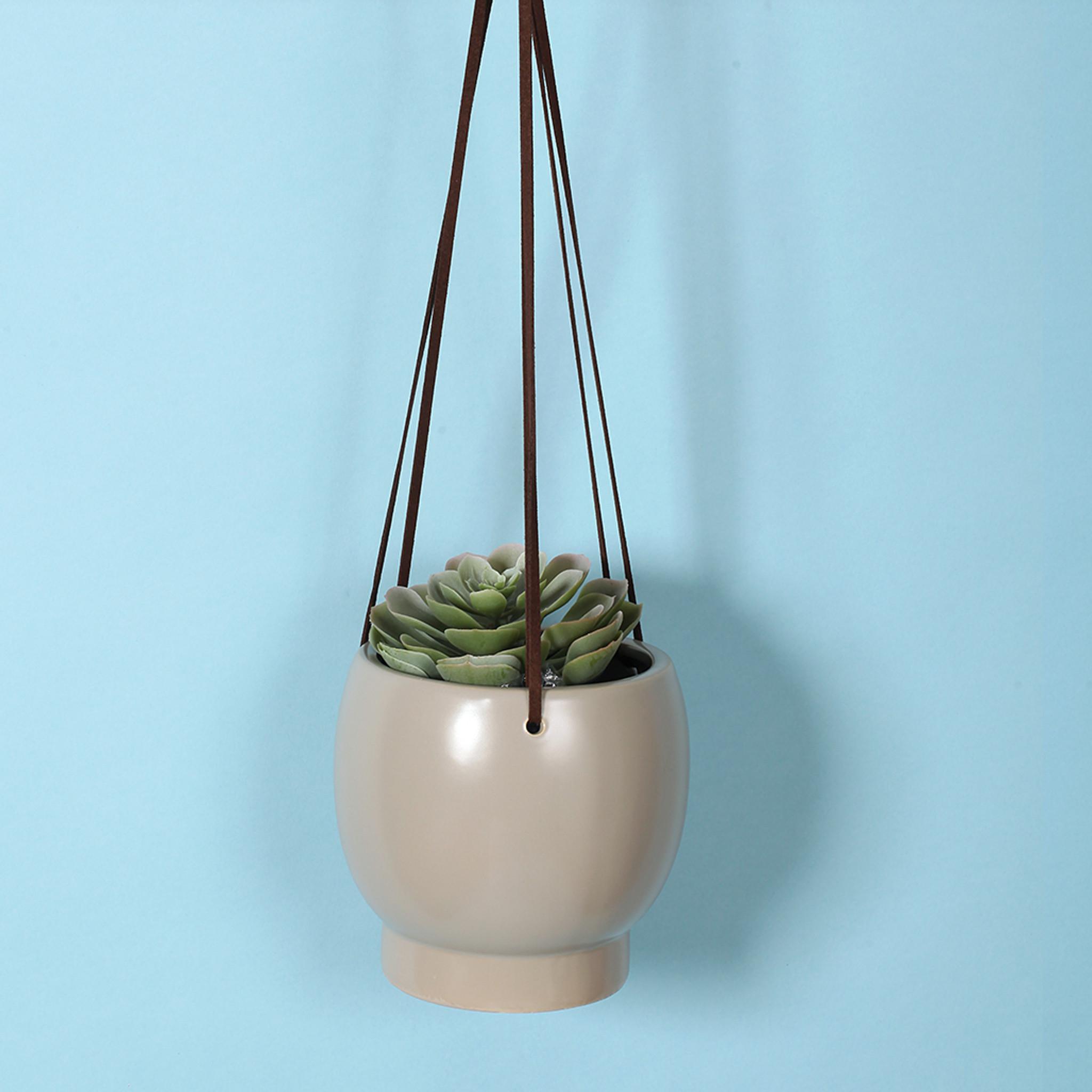 HANGING PLANTERS MEDIUM